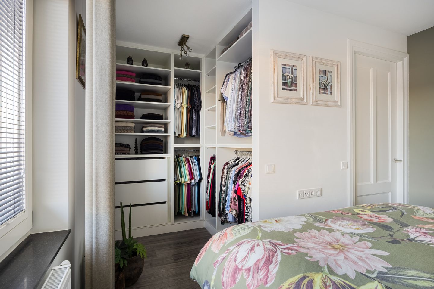 Photo 25 of Leostraat 83