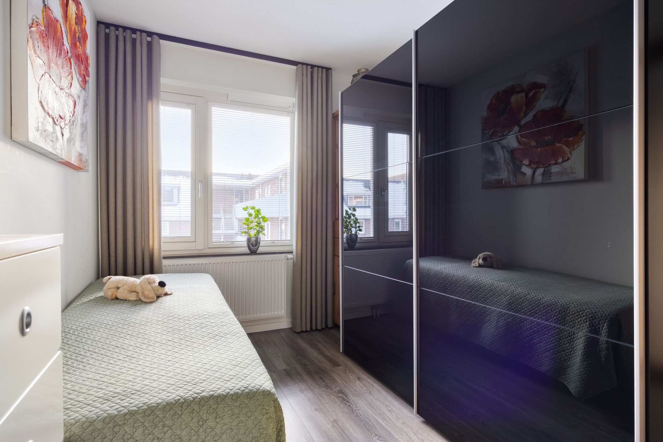 Photo 27 of Leostraat 83