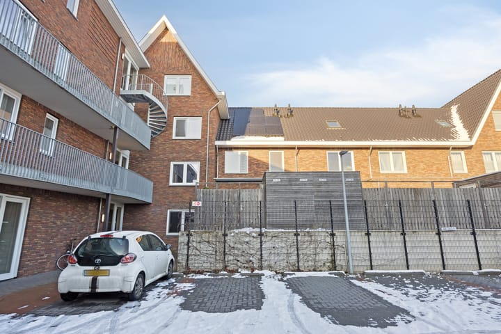 Foto 42 van Leostraat 83