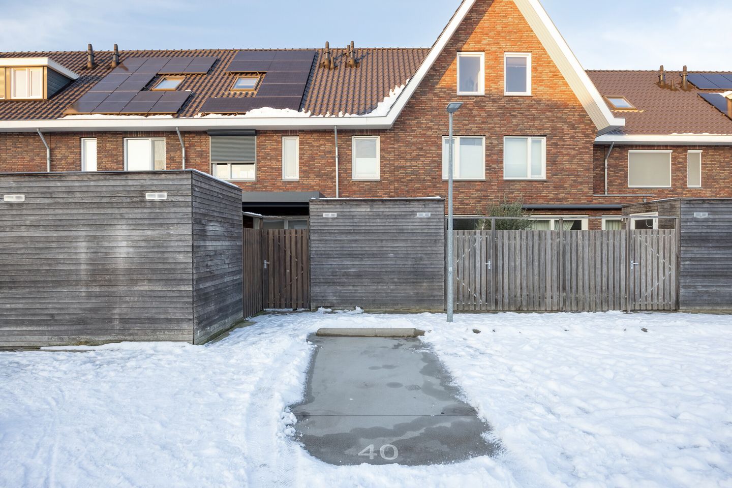 Photo 44 of Leostraat 83