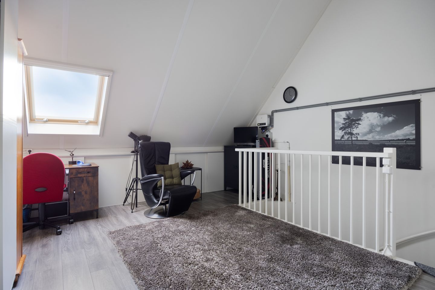 Photo 34 of Leostraat 83