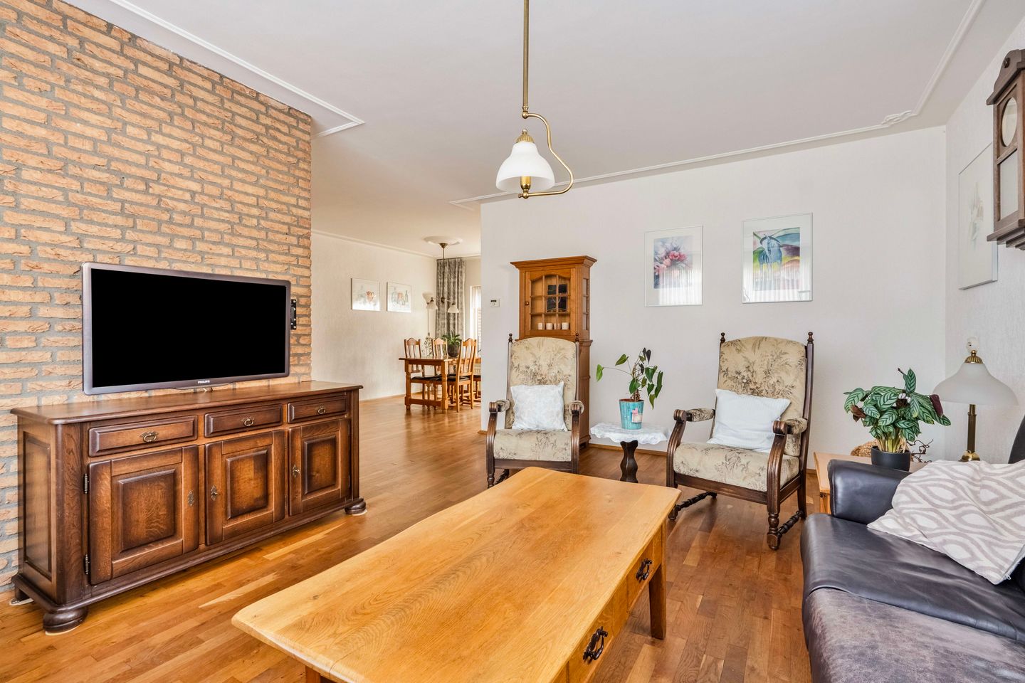 Bekijk foto 3 van Postbaan 16