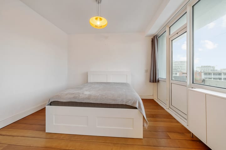 Foto 15 van Postjesweg 491