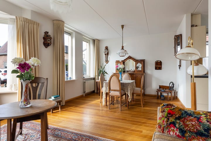 Foto 5 van Tienwoningenweg 9