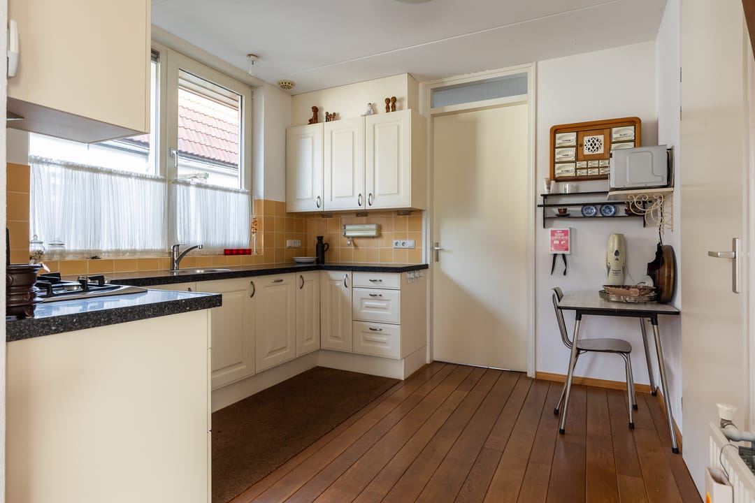 Foto 7 van Tienwoningenweg 9