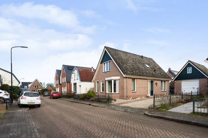 Foto 34 van Tienwoningenweg 9