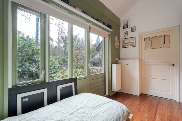 Foto 35 van Titanialaan 5