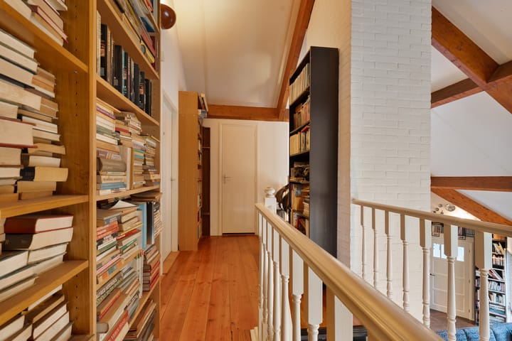 Foto 41 van Titanialaan 5