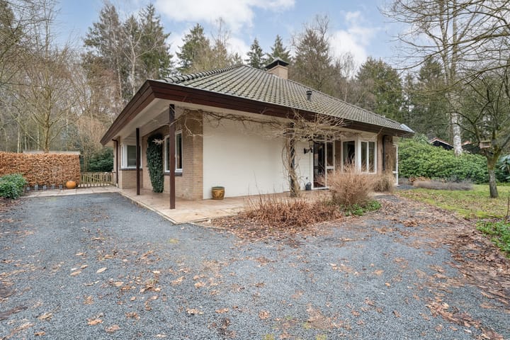 Foto 59 van Titanialaan 5