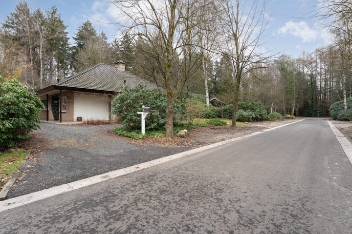 Foto 61 van Titanialaan 5