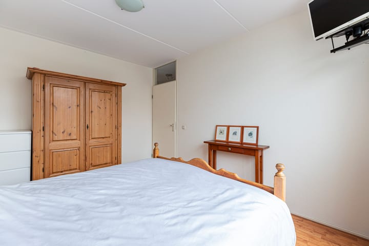 Foto 30 van Waterdekmos 8