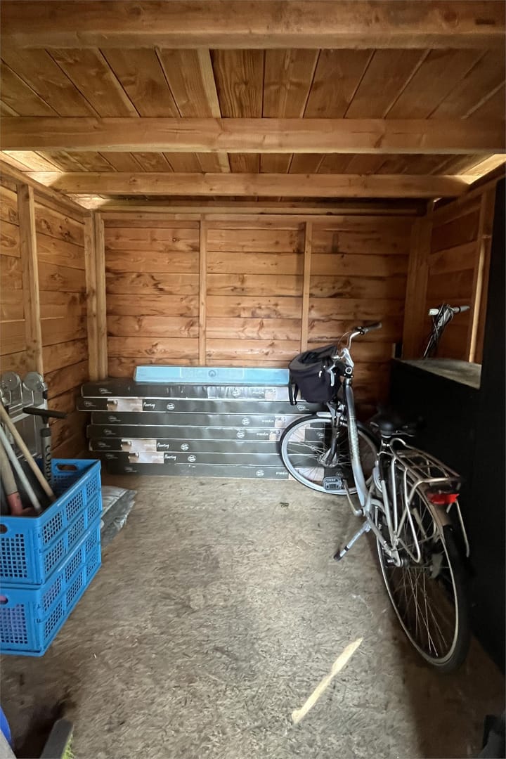 Foto 25 van Lilian Ngoyiweg 160