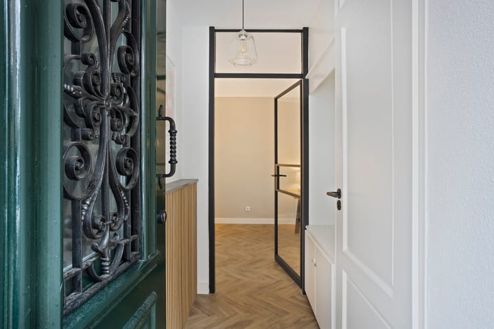 Photo 2 of Leyplantsoen 5