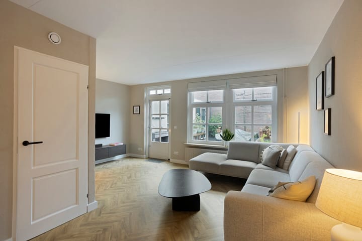 Photo 3 of Leyplantsoen 5