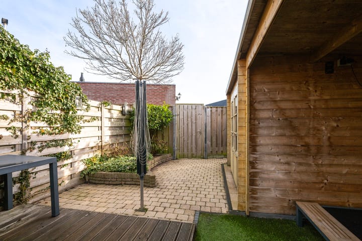 Foto 30 van Tuinstraat 24