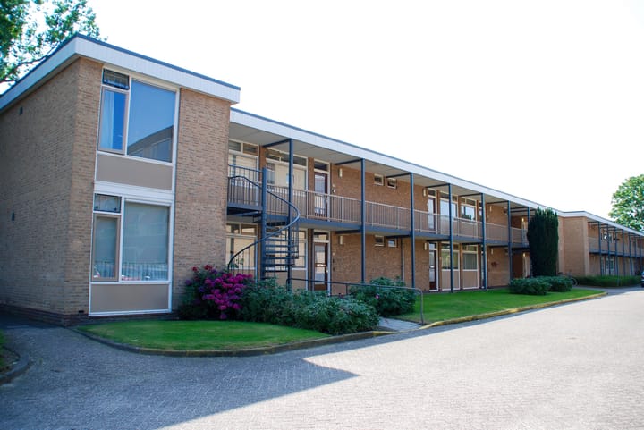 Photo 2 of Albert Schweitzerlaan 39