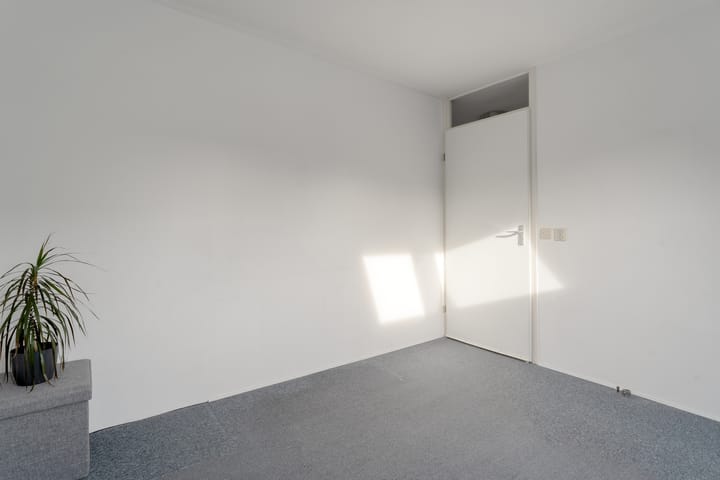 Photo 19 of Loezekamp 21