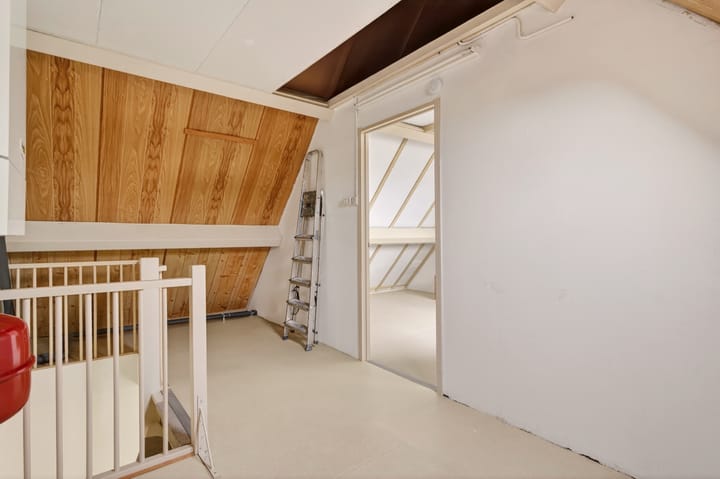 Photo 24 of Loezekamp 21