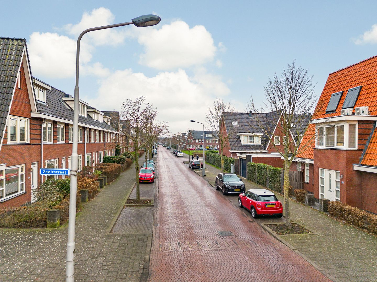 Photo 20 of Zeeltstraat 77