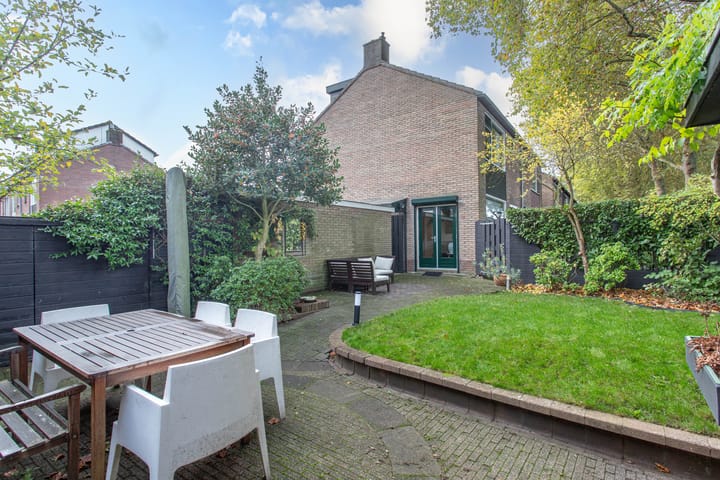 Photo 2 of Klokjeslaan 84