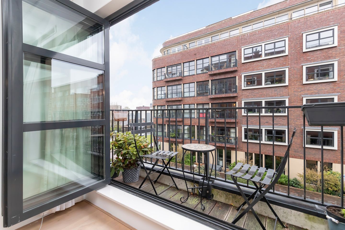 Foto 4 van Rheastraat 14