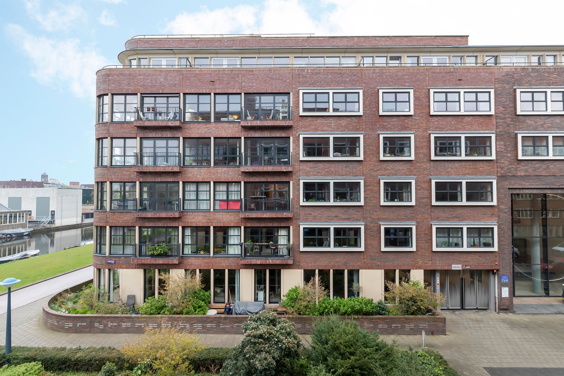 Foto 24 van Rheastraat 14