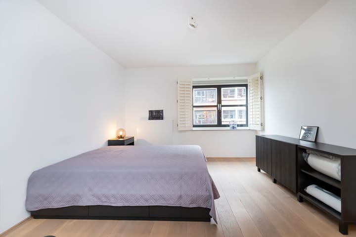 Foto 38 van Rheastraat 14