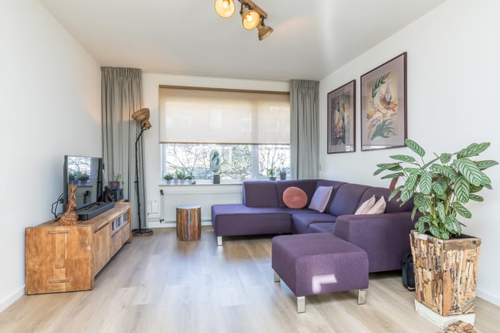 Photo 5 of Venweg 25