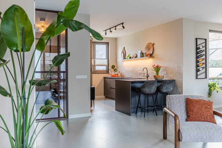 Photo 3 of Muurtje 10