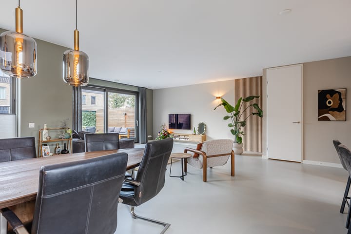 Photo 12 of Muurtje 10