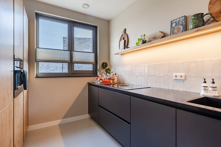 Photo 14 of Muurtje 10