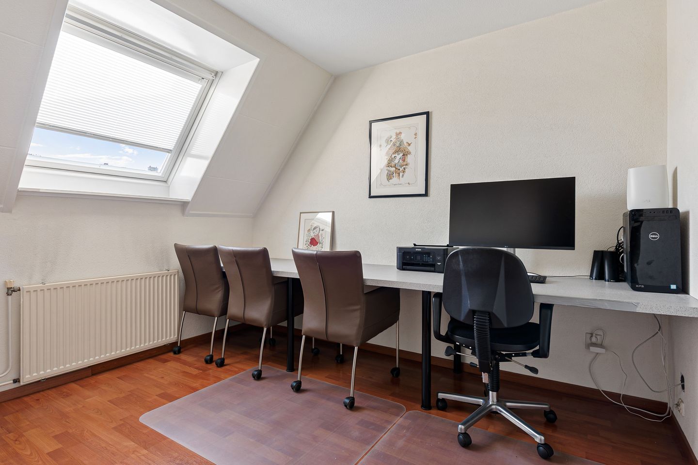 Photo 19 of Venkel 20