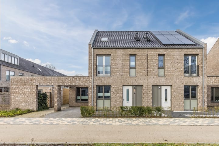 Photo 35 of Muurtje 10