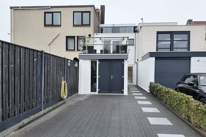 Foto 44 van Molenstraat 34