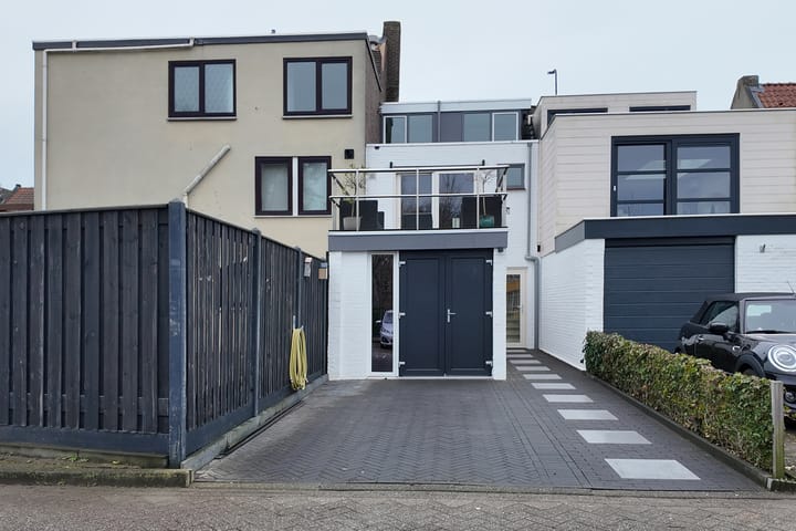 Foto 46 van Molenstraat 34