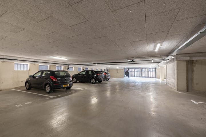 Photo 4 of Stationsplein West 32