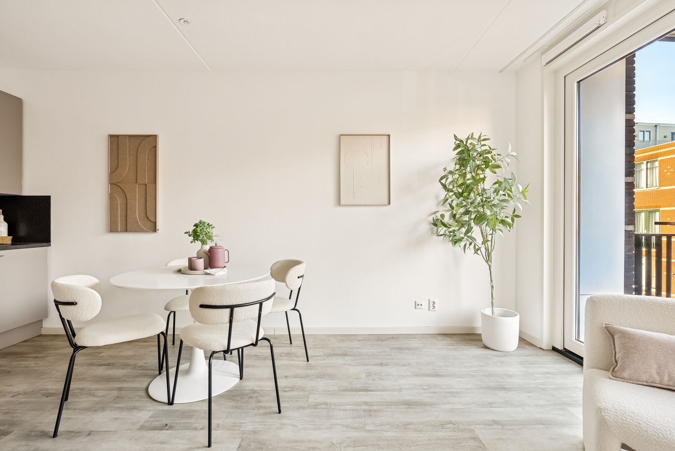 Foto 12 van San Marinostraat 31