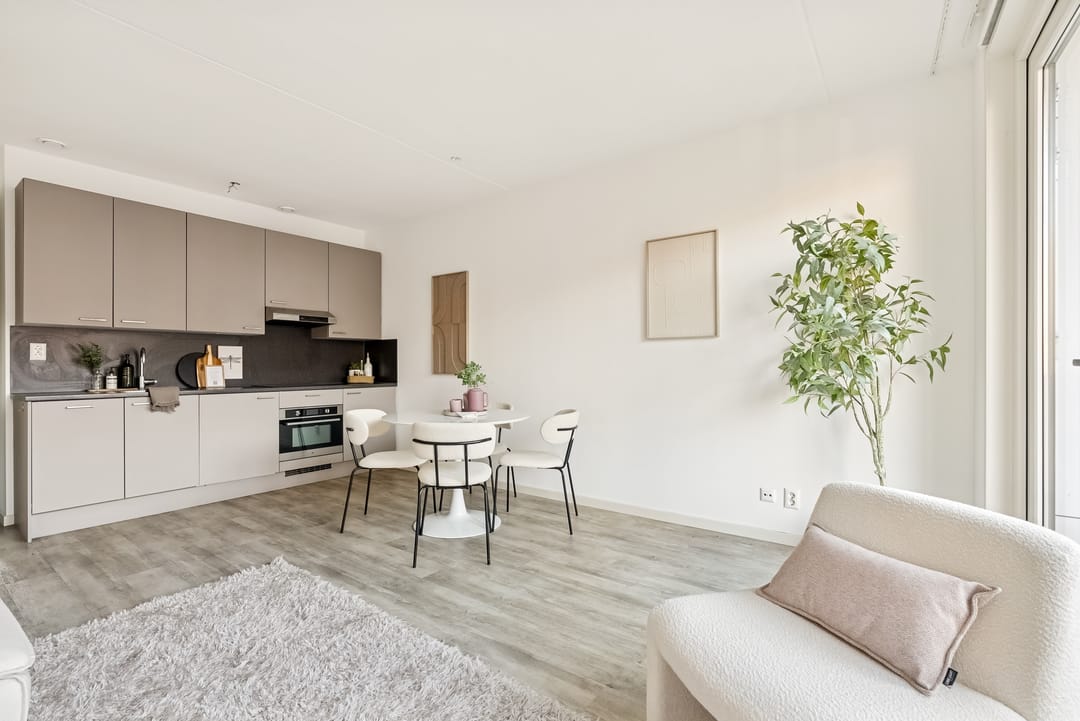 Foto 17 van San Marinostraat 31