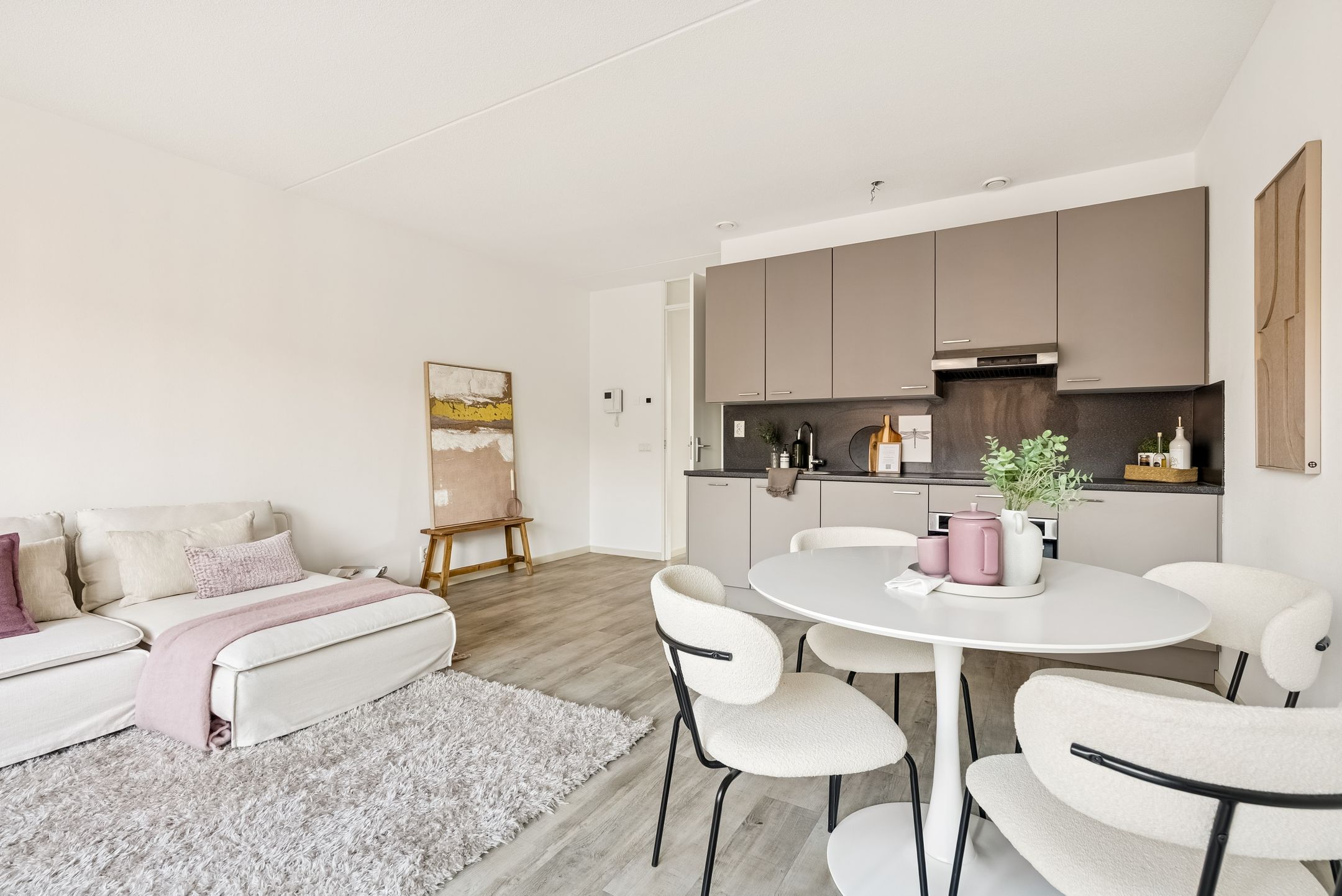 Foto 18 van San Marinostraat 31