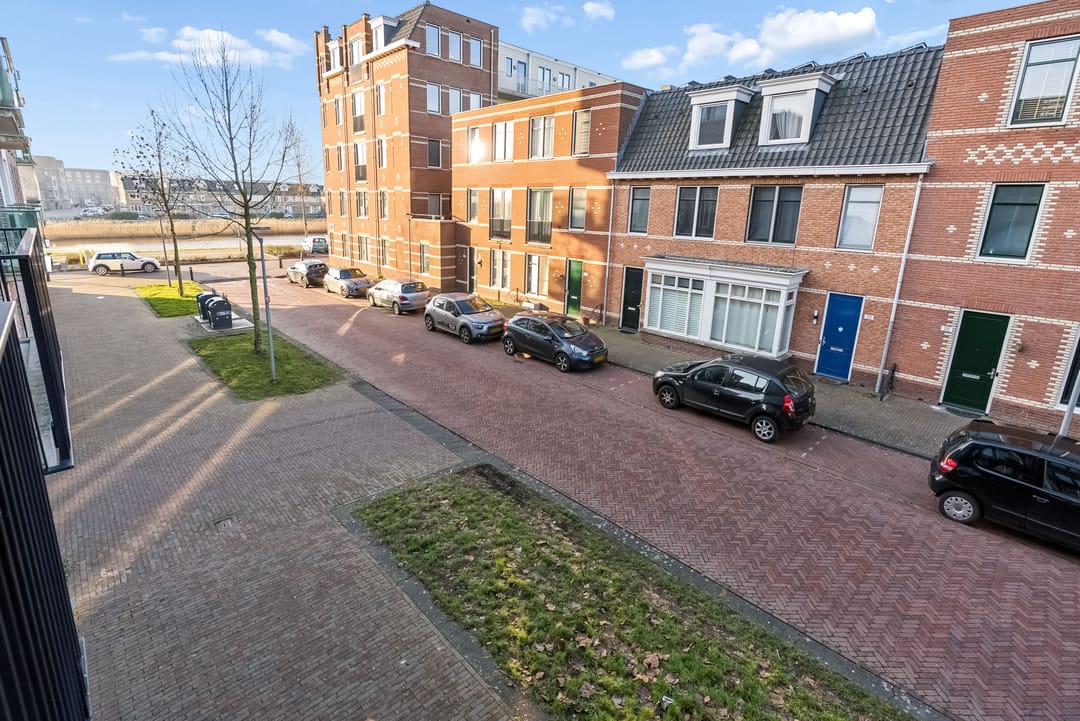 Foto 28 van San Marinostraat 31