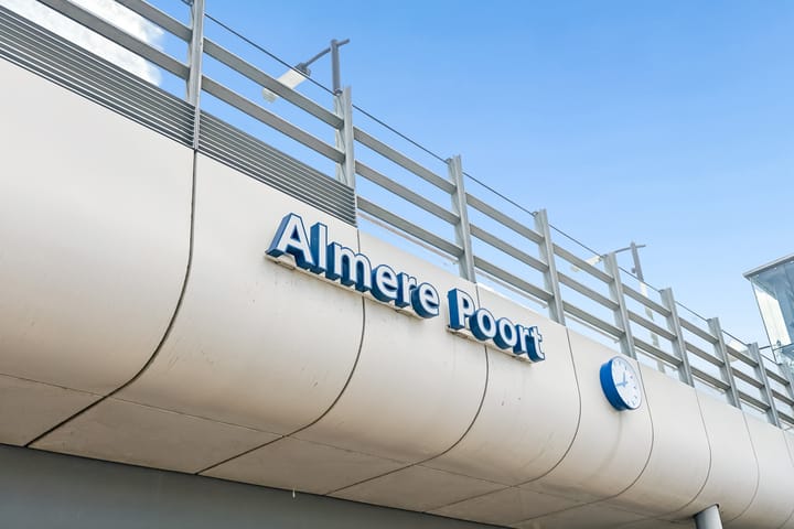 Foto 35 van San Marinostraat 31