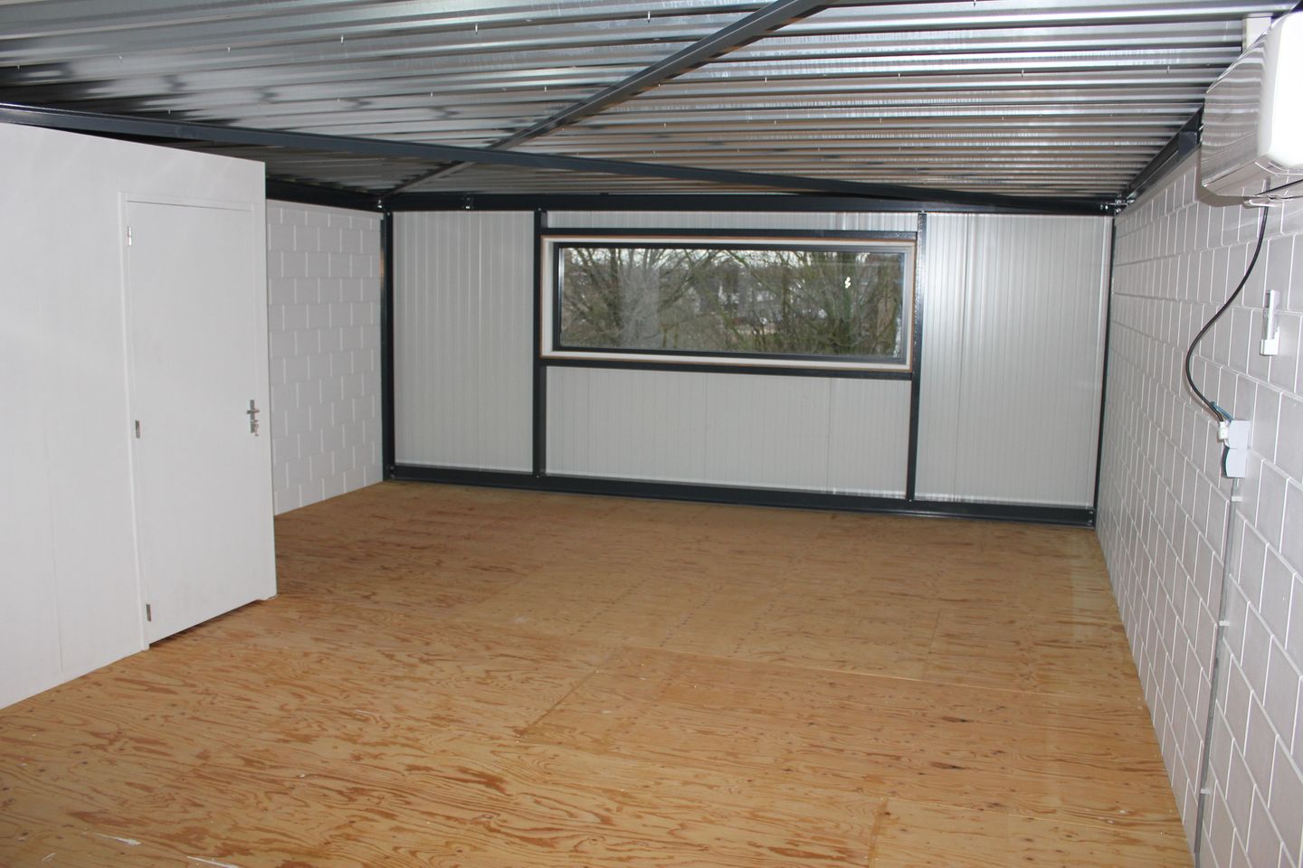 Bekijk foto 5 van Matena 1-K