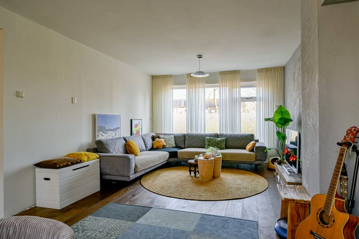 Photo 4 of Dr. Lovinkstraat 23