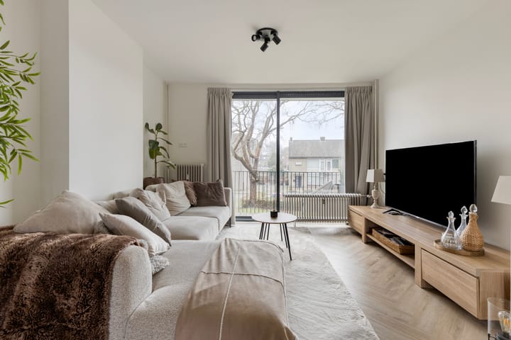 Photo 7 of Waterhoefstraat 19-C