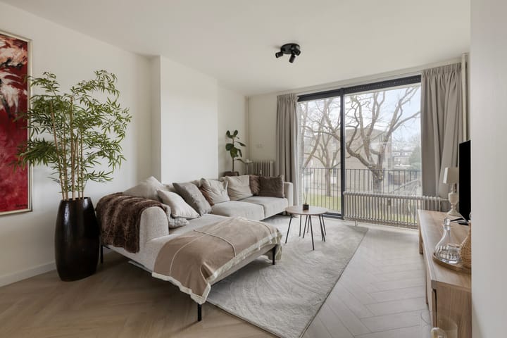 Photo 9 of Waterhoefstraat 19-C