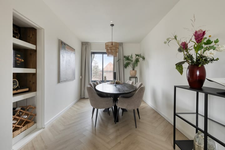 Photo 14 of Waterhoefstraat 19-C