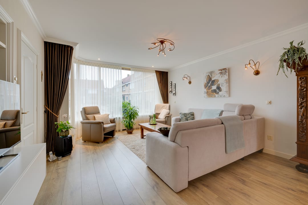 Foto 2 van Vissersvenplein 15