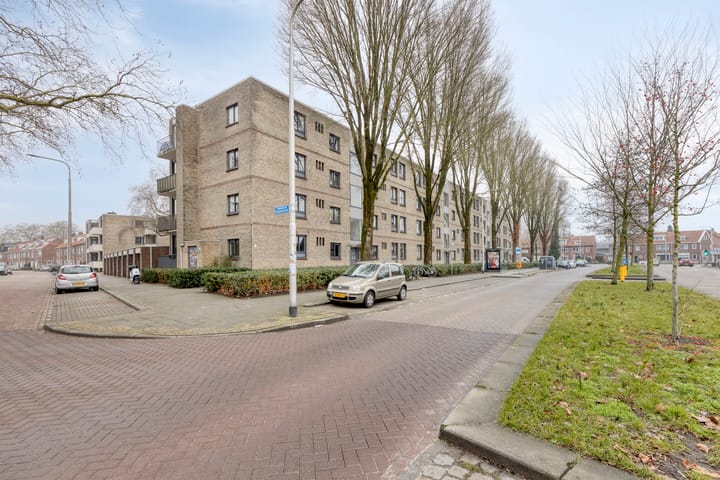 Photo 33 of Waterhoefstraat 19-C