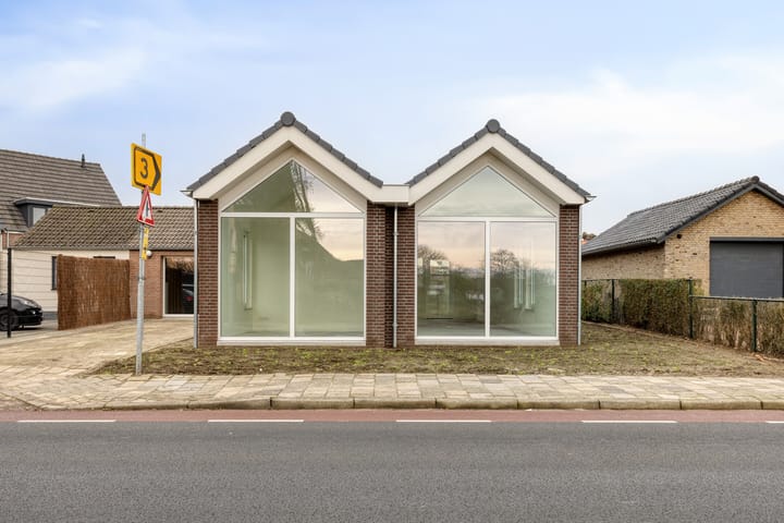 Foto 3 van Burg. Van Houtstraat 53