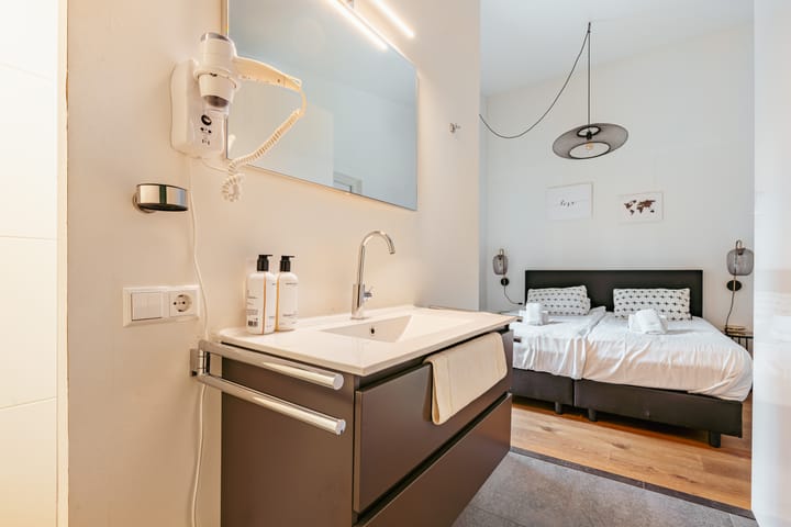 Photo 23 of Rading 2-A61